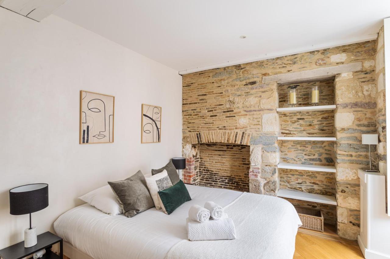 La Tourelle & L'Honore - 2 Appartements Dans Le Centre Historique De แรนส์ ภายนอก รูปภาพ